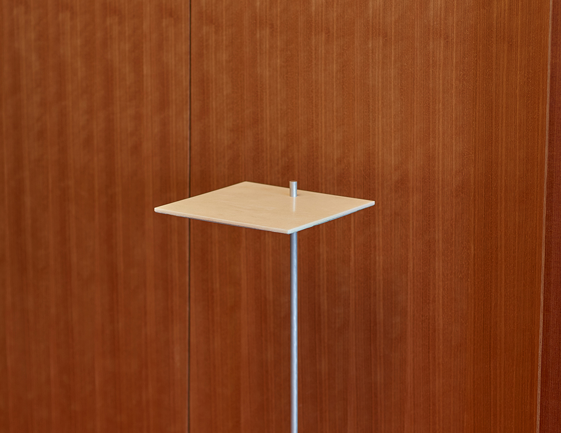 marble stand
